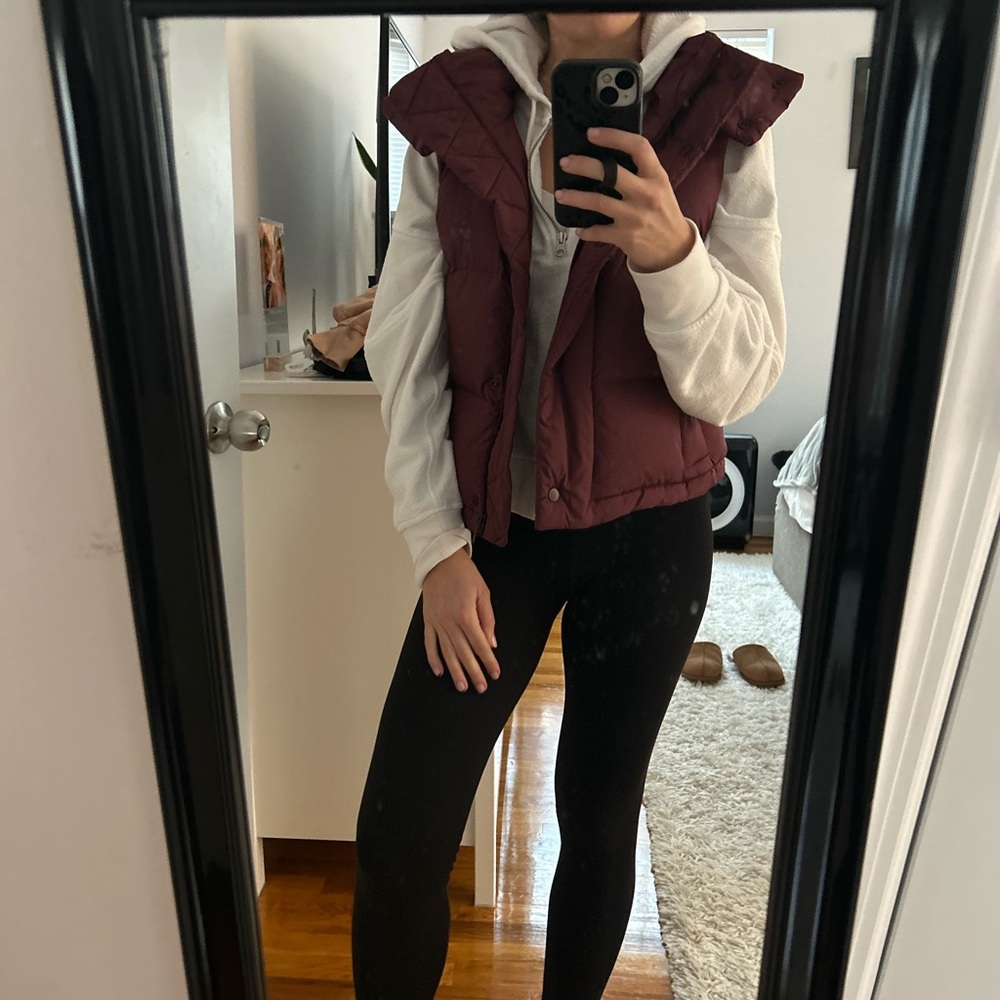 Lululemon Wunder Puff Cropped Vest